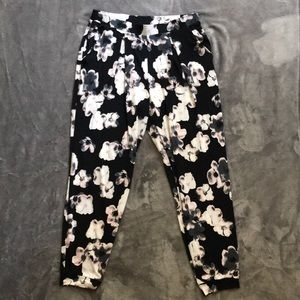 Express jogger style pants